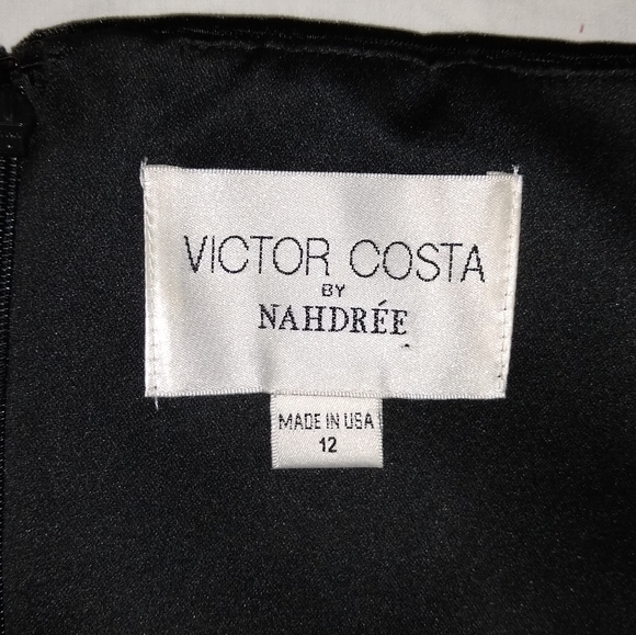 Victor Costa by NAHDREE dress - Picture 3 of 3